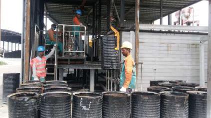 Asphalt Barrel Melting System to Maldives